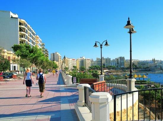 Comfy 2 Bedroom Flat In The Heart Of Валлетта Екстер'єр фото